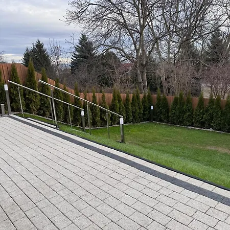 Апартаменты Vip Iv *