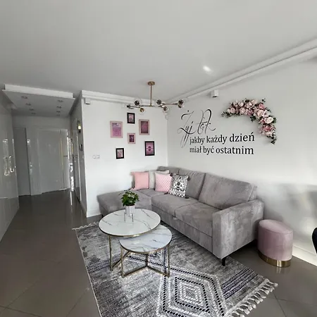 Апартаменты Vip Iv Еленя-Гура